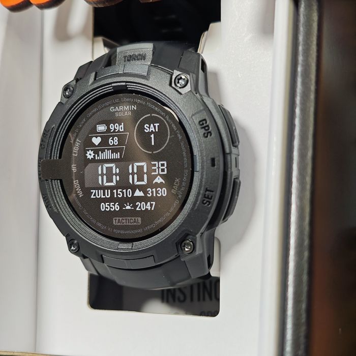 Garmin Instinct 3 (50 мм) Solar Tactical Edition 010-02935-50