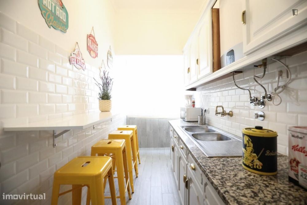 Quarto - localizado em Ajuda Lisbon