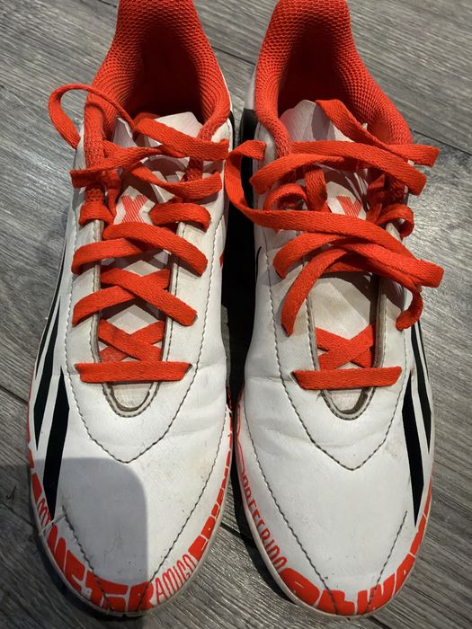Halówki adidas rozm.36