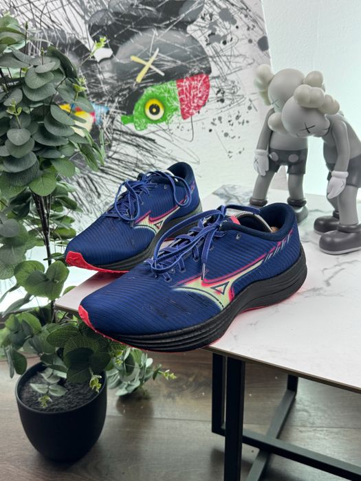 Кросівки Mizuno Wave Rebellion 44 розмір Е9547