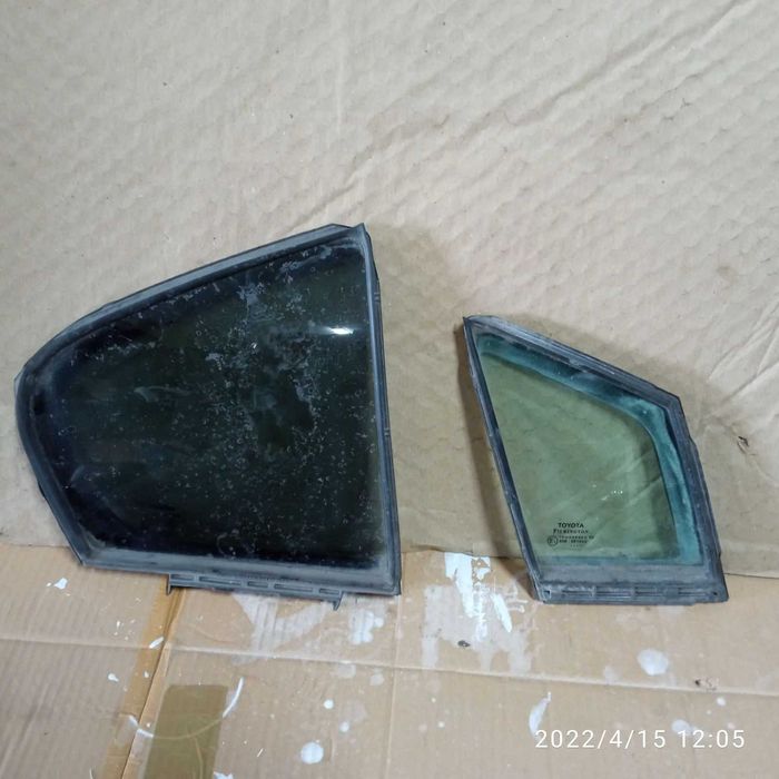 Стекло двери Тойота Авенсис Toyota Avensis T27