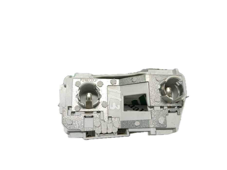 Suporte lâmpada direito AUDI A4 Avant (8K5, B8)