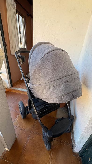 Carrinho de bebê 3 em 1