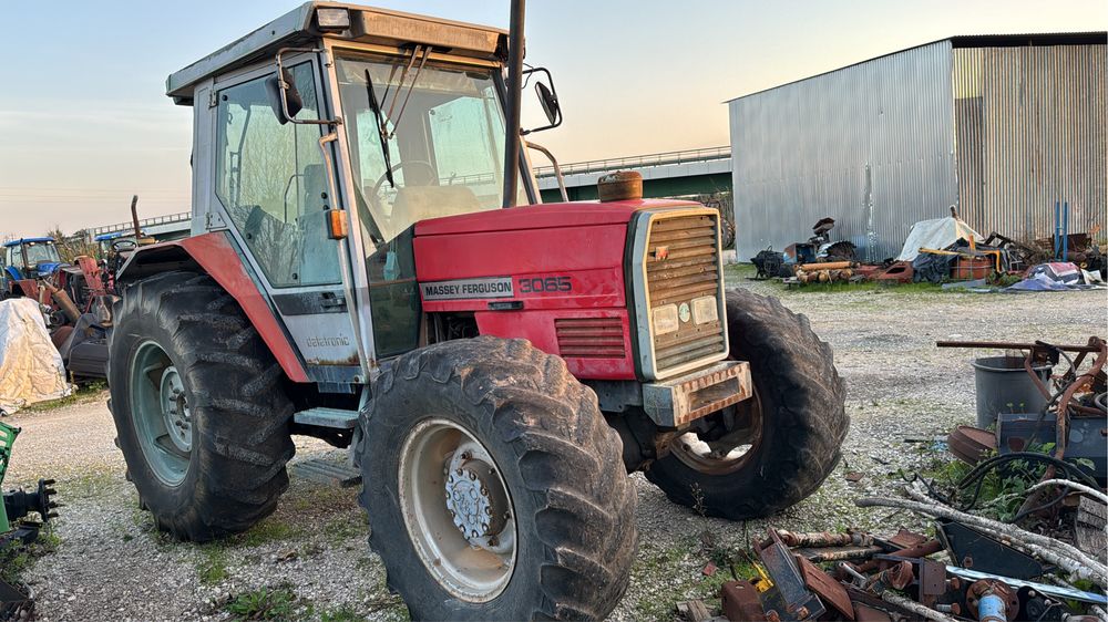Massey Ferguson 3065,potência 85cv.