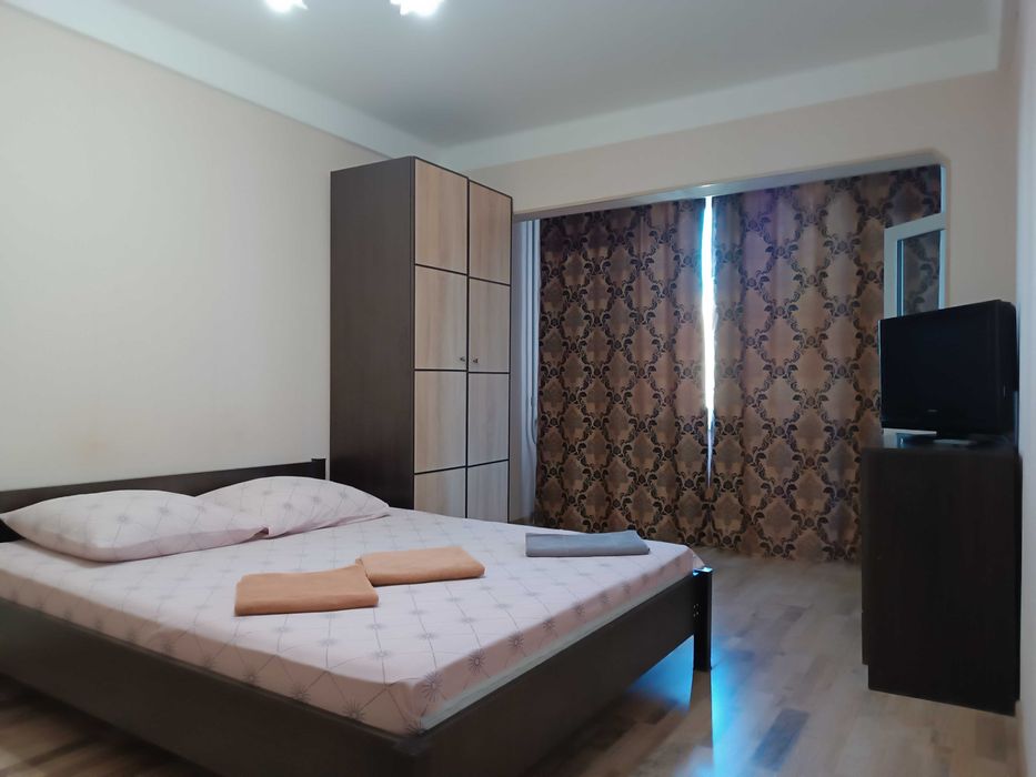 "DREAM berry" метро "Героев Днепра" пр.Оболонский-43. ТЦ «Oasis».