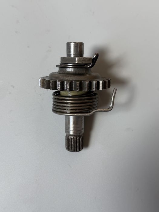Wałek Kopnika Kopka Kick Starter Rozrusznik YAMAHA YZ250 R 92-98