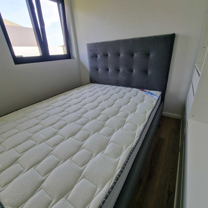 Camas de Casal Estofadas de Luxo 199€ Disp. em Várias Cores! 190x140m!