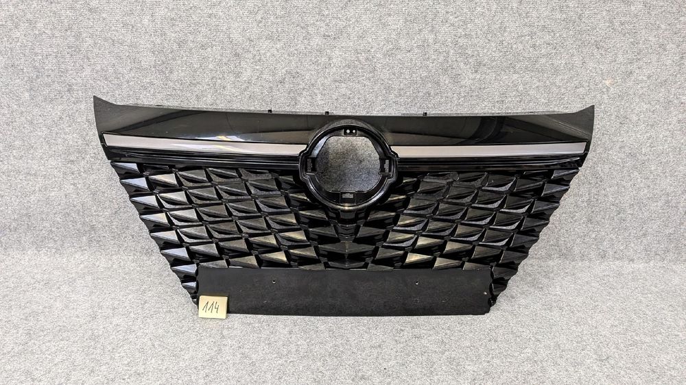 Grill Atrapa Chłodnicy Przód Nissan Qashqai J12 Lift