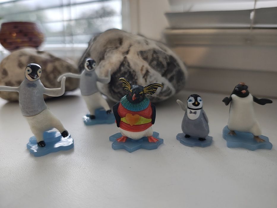 Іграшки з Kinder