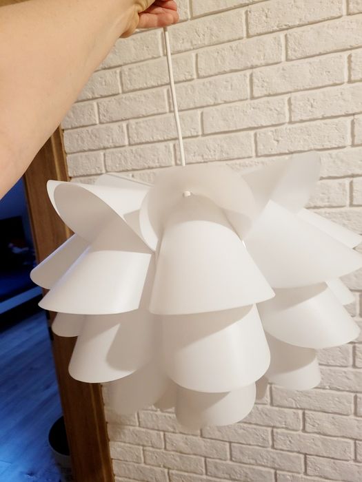 Żyrandol ikea do pokoju