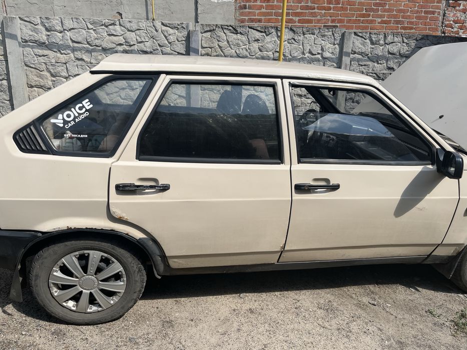 Продам ваз 2109