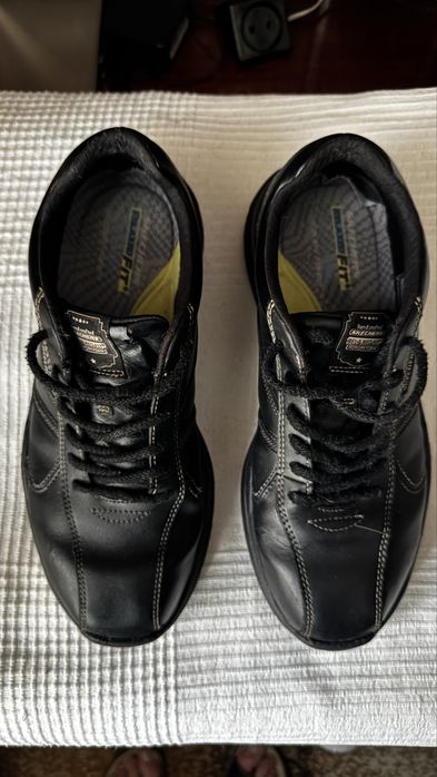 Кроссовки Skechers чоловічі 43 розмір чорні як нові