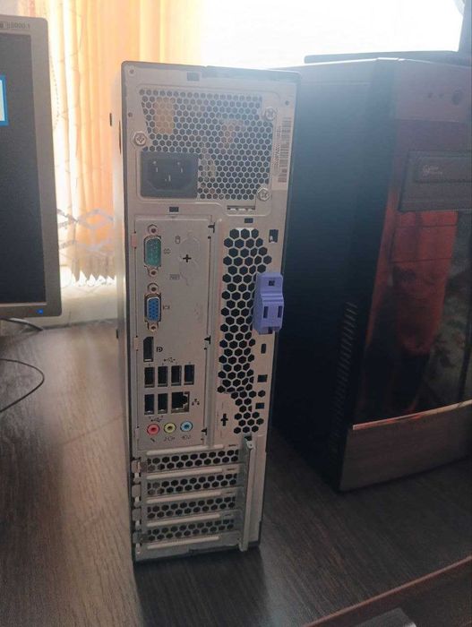 Продам системный блок lenovo на core i5