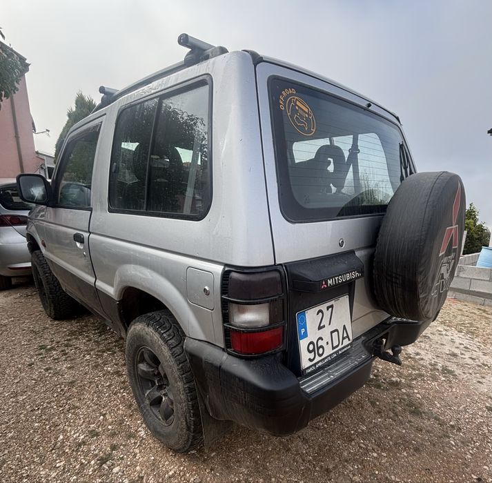 Vendo pajero gls 2500