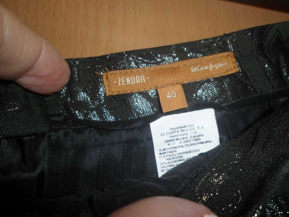 saia  com bolsos da marca ZENDRA ELCORTE INGLÉS