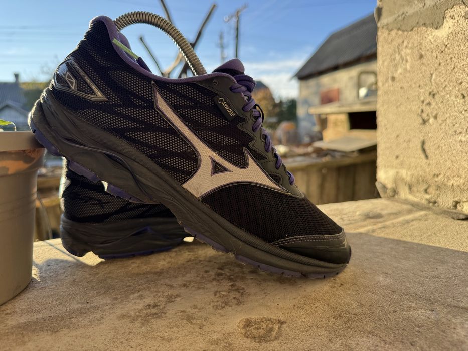 Кросівки Mizuno Wave Rider 20 GTX, розмір 41, UK 7.5, 26.5см