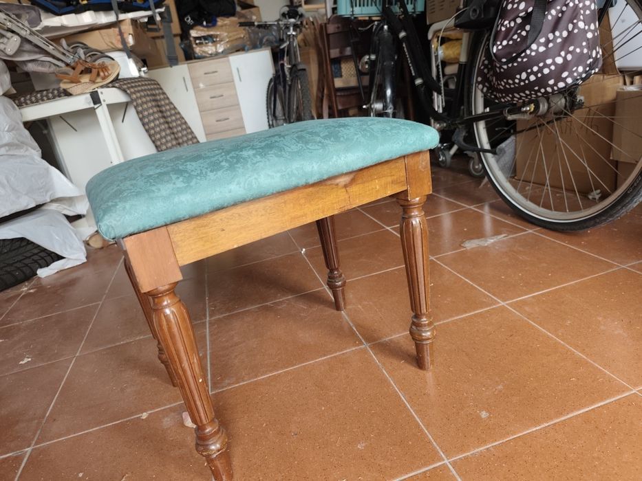 Banco de piano / banqueta de penteadeira vintage em madeira