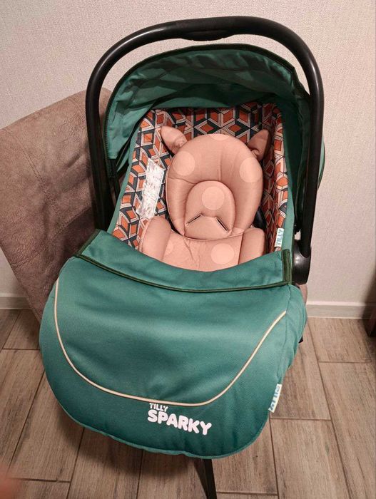 Дитяче автокрісло автолюлька Tilly Sparky 0-13 кг