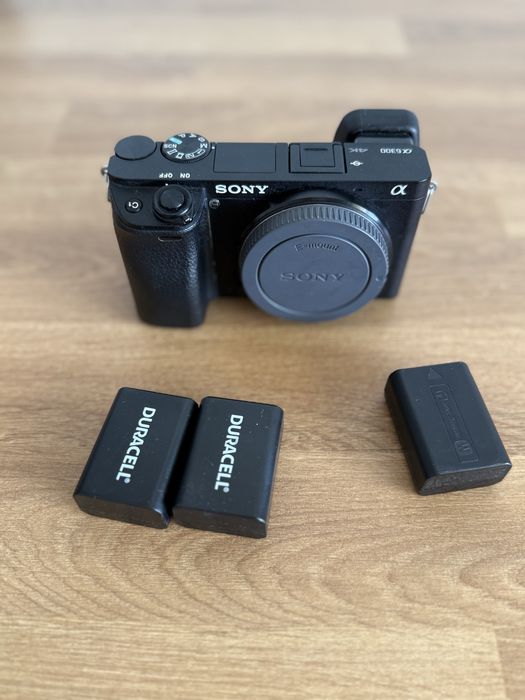 Sony a6300 – Corpo + 3 Baterias