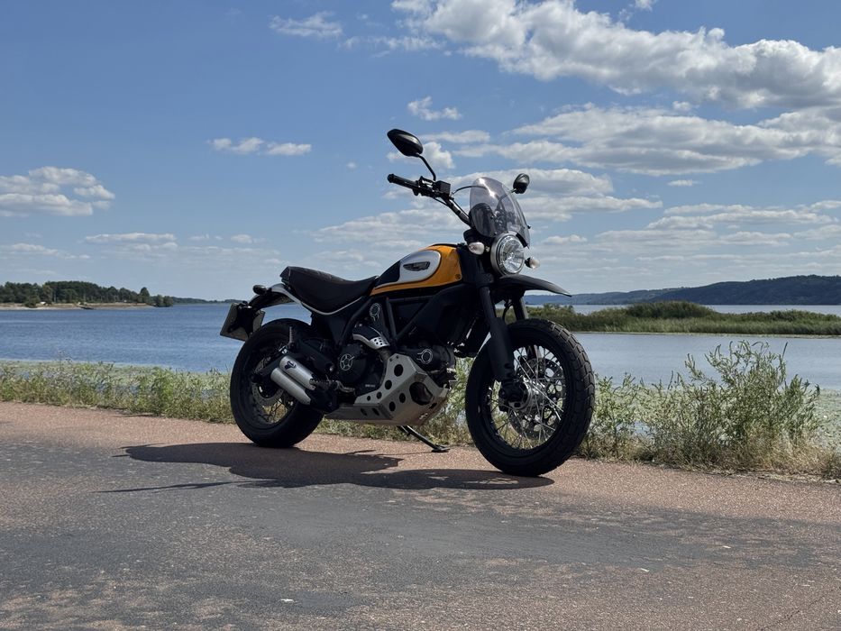 ducati scrambler