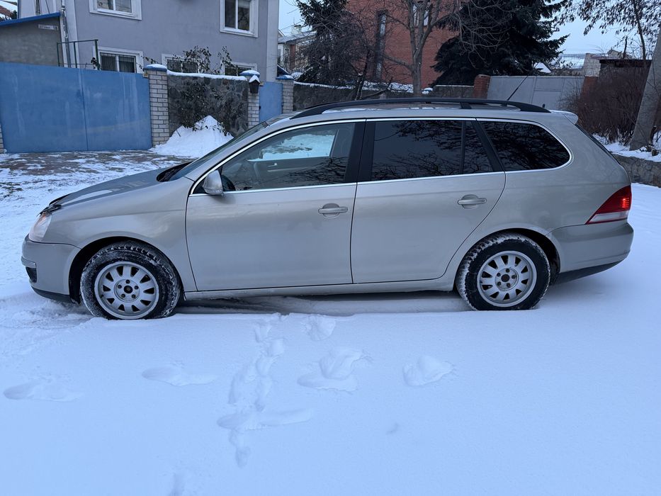 Volkswagen Гольф 5 Автомат 2л Дизель