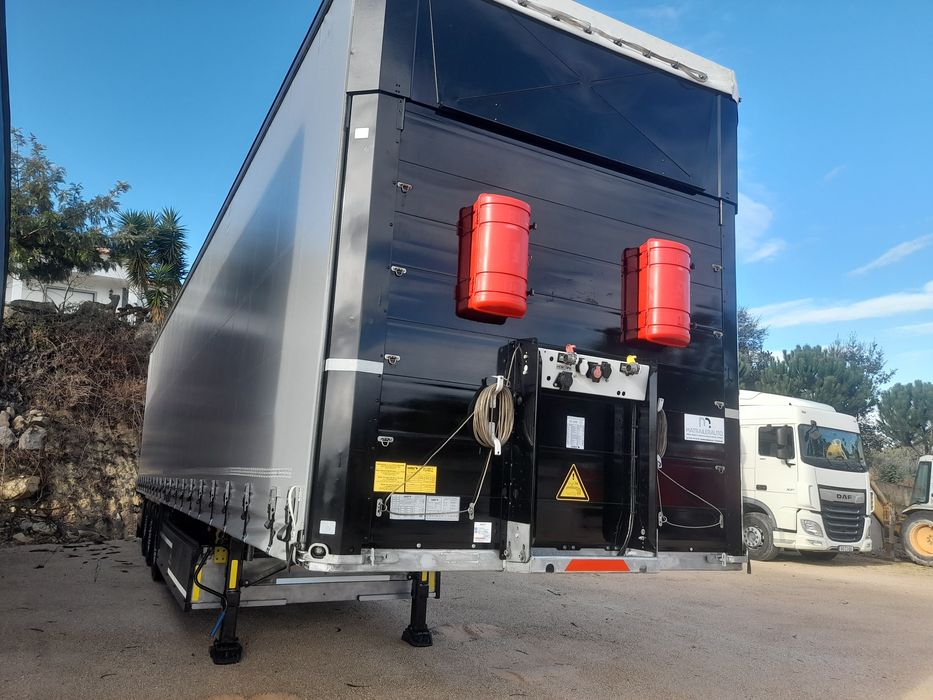 Semi-reboque Schmitz c/novo