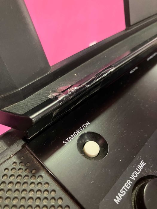 Teclado / Órgão YAMAHA - YPT 220 - Semi Novo - Com base