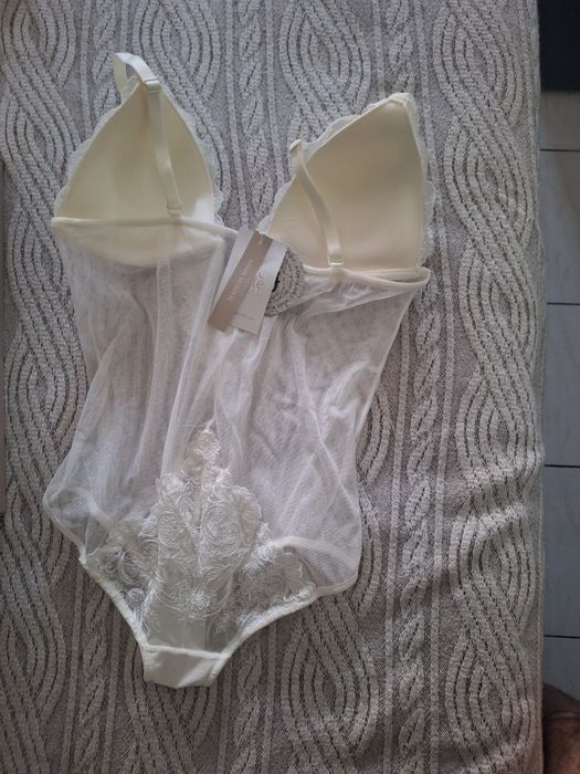 Body Ivette Bridal