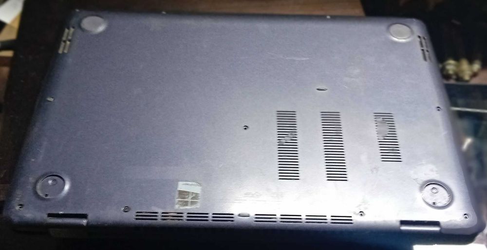 (21) laptop Asus VivoBook Flip 14
