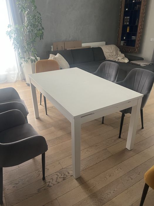 Stół Ikea rozkładany biały