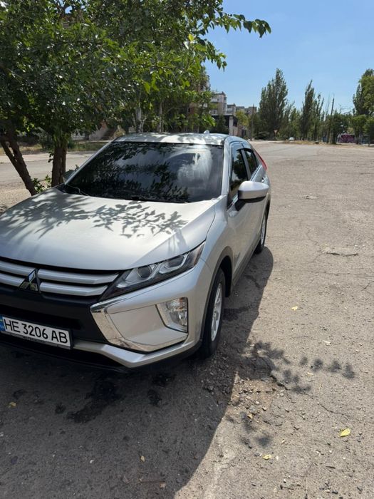 MITSUBISHI Eclipse Cross