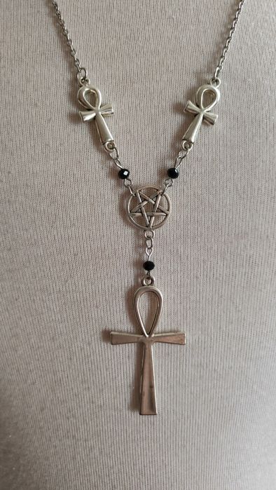 Colar Ankh / pentagrama gótico