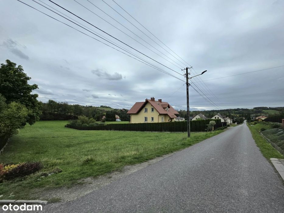 Działka 31ar/ Z Mpzp/  Borek Stary !!!