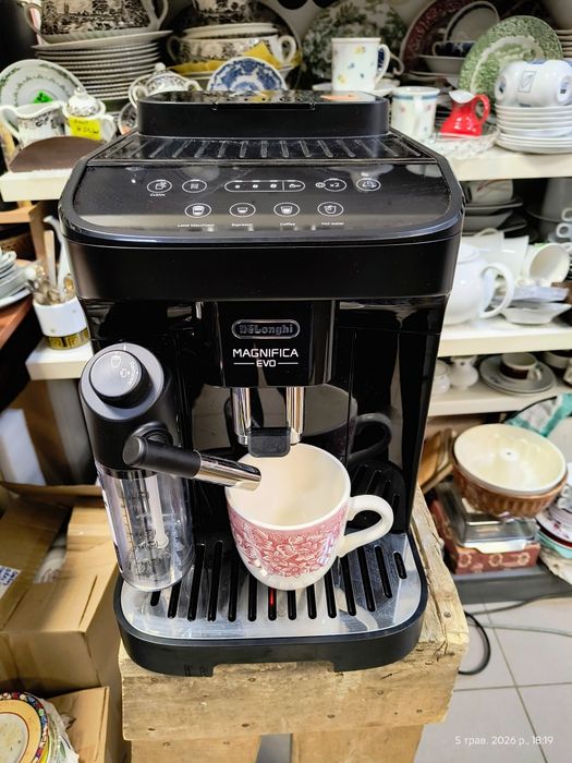 Кавомашина з капучінатором Jura, Siemens, DeLonghi, PhilipsSaeco