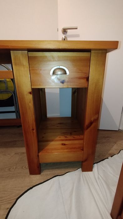 Secretária em madeira