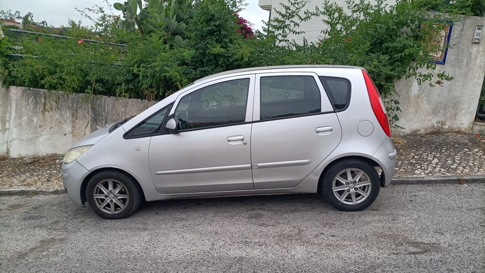Mitsubishi Colt 1.1 gasolina