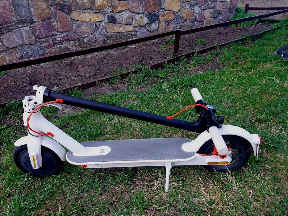 Електро самокат Mi Electric scooter 3