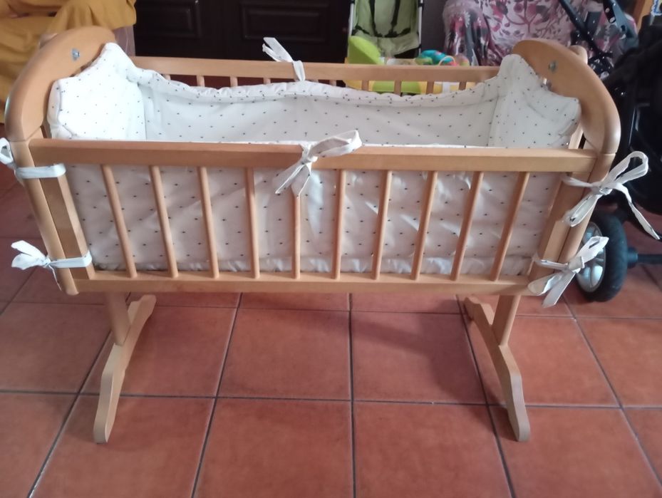 Berço Madeira com Colchão