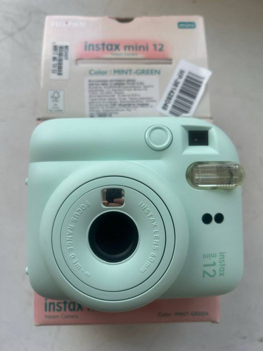 Fujifilm Instax Mini 12  новий