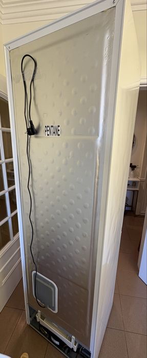 Frigorifico combinado hisense