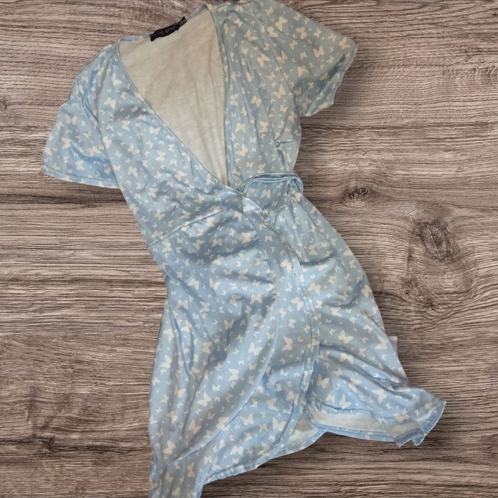 Продам сукню жіночу