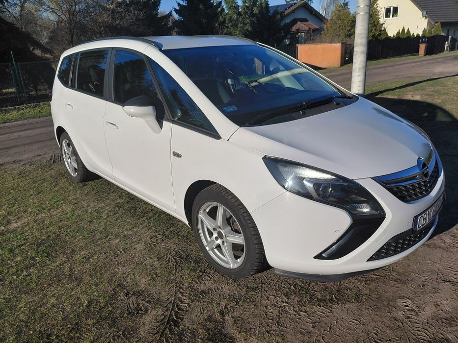 OPEL ZAFIRA 2.0 sprzedam