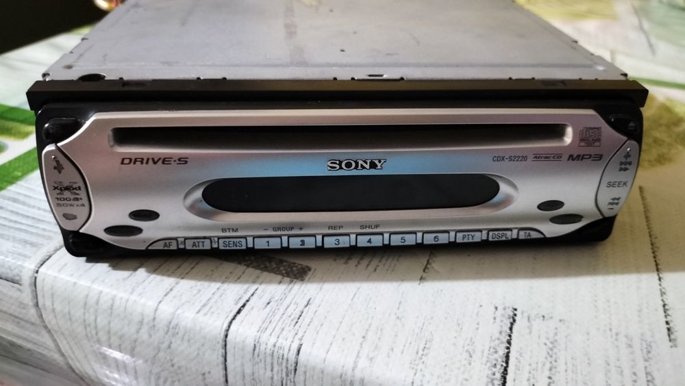Sony Xplod CDX-2220 używane sprawne wysyłka