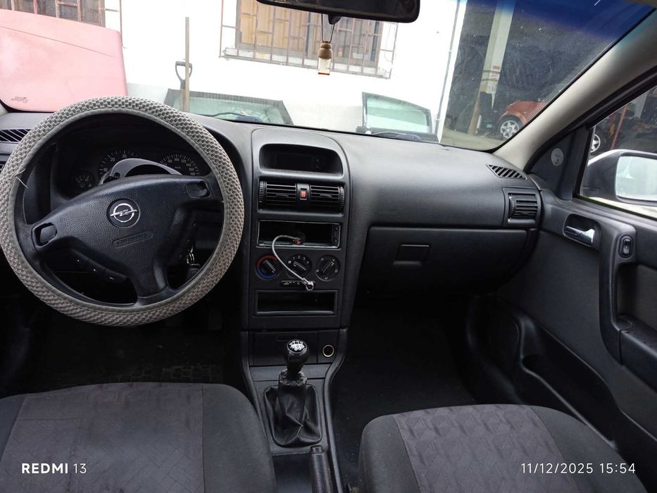 Para peças Opel Astra G Caravan 1.7DTI 16V ano 2002