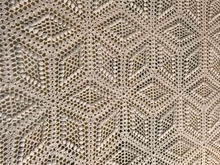 Colcha de crochet feita à mão