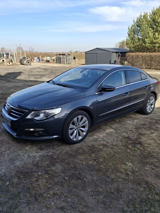 VOLKSWAGEN Passat CC 2010r
