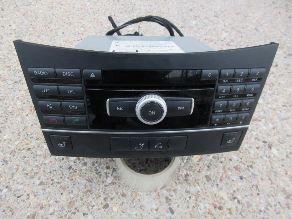 mercedes W212 radio command CD