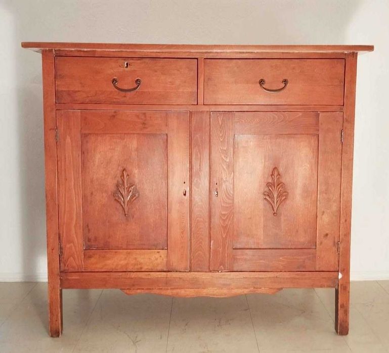 Cómoda rústica em madeira maciça