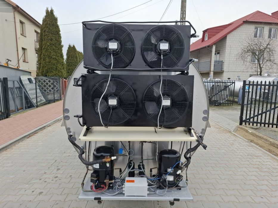 Zbiornik do mleka  Japy Expert 5200L EL.POMIAR 2003r