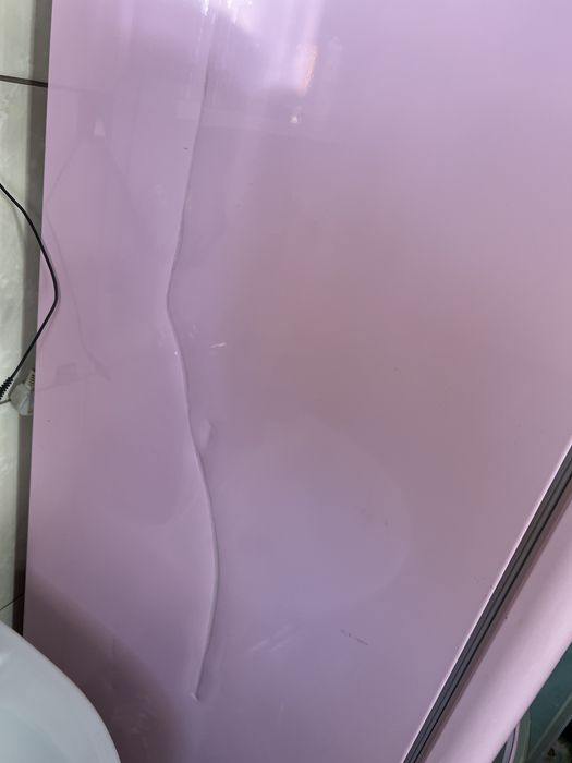 Lodówko zamrażarka retro różowa WOLKENSTEIN KG250